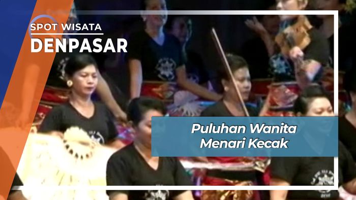 Wanita Penari Kecak, Denpasar