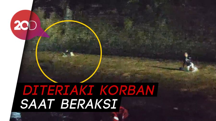 Jambret Lompat Sungai Ciliwung, Jadi Bulan-bulanan Usai Dievakuasi