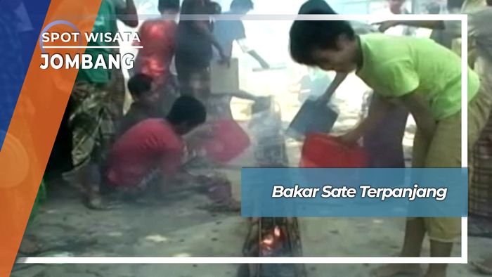 Bakar Sate Terpanjang Tebuireng Jombang