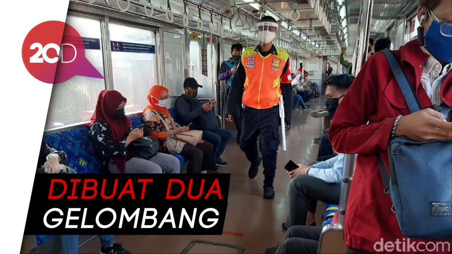 KRL Kerap Penuh oleh Pekerja, Gugus Tugas Terbitkan Aturan Jam Kerja