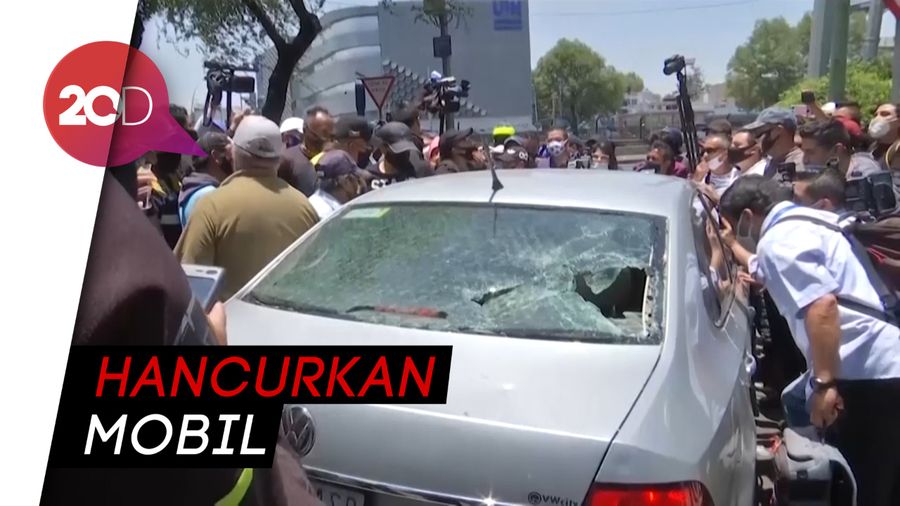 Giliran Polisi Meksiko Gelar Aksi Demo, Sempat Ricuh