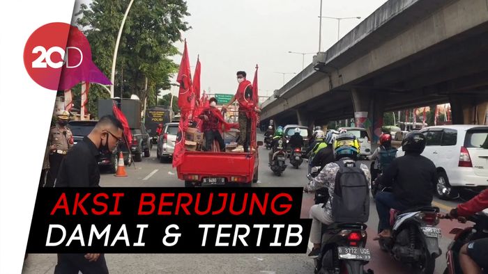 Demo Massa PDIP di Polres Jakut Usai, Lalu Lintas Kembali Lancar