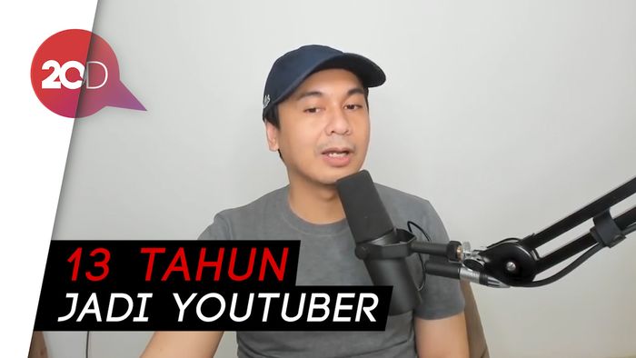 Makin Ramai Artis Masuk YouTube, Ini Kata Raditya Dika