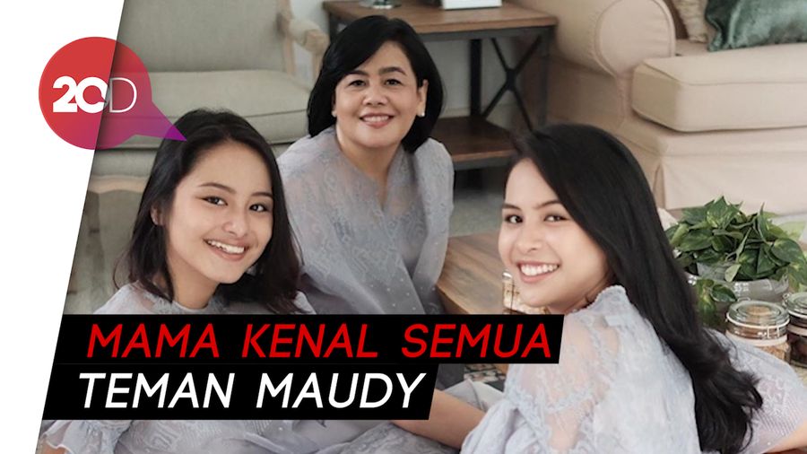 Ibunda Maudy Ayunda Buka Suara Usai Anaknya Bertengkar di Live Instagram