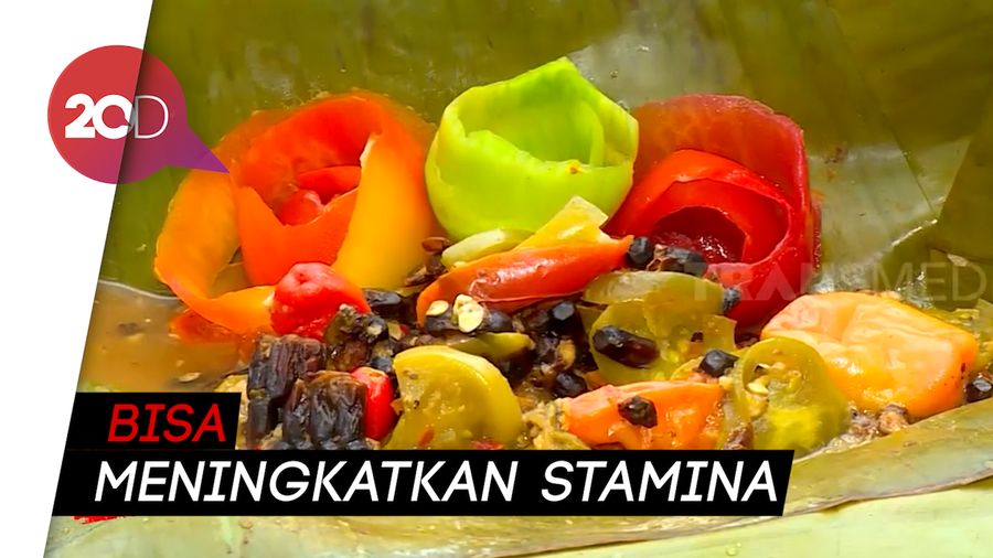 Wow! Ada Botok Dibuat dari Sarang Tawon, Berani Coba?