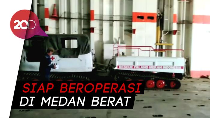 PMI Kerahkan Mobil Hagglund ke Lokasi Banjir Bandang Masamba