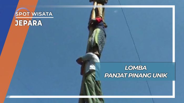 Lomba Panjat Pinang Unik, Jepara