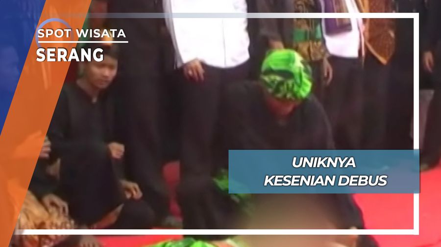 Atraksi Kebal Kesenian Debus Serang Banten