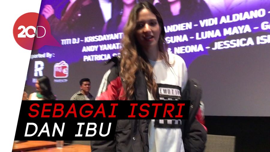 Meski Sibuk, Nia Ramadhani Mengaku Keluarga Tetap Jadi Prioritas