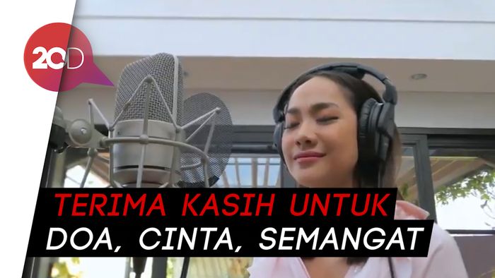 BCL Kenang Momen Manis Bareng Ashraf di Showcase Melangkah Lagi