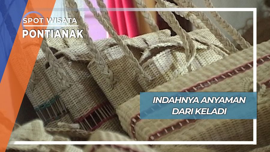 Indah Cerah Anyaman Akar Keladi Air Pontianak