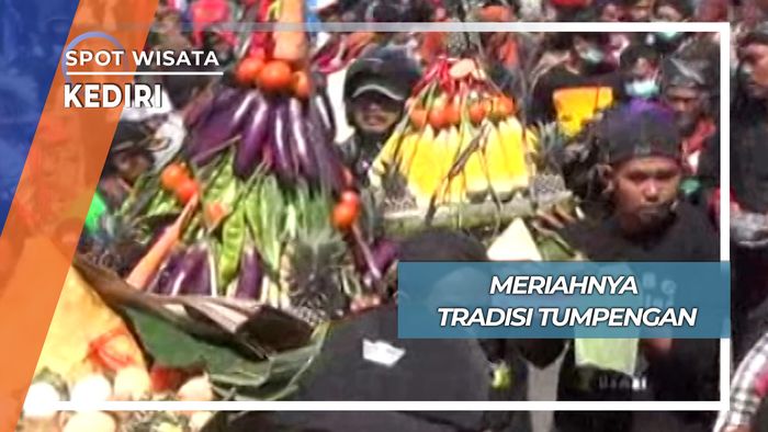 Meriahnya Tradisi Tumpengan, Kediri