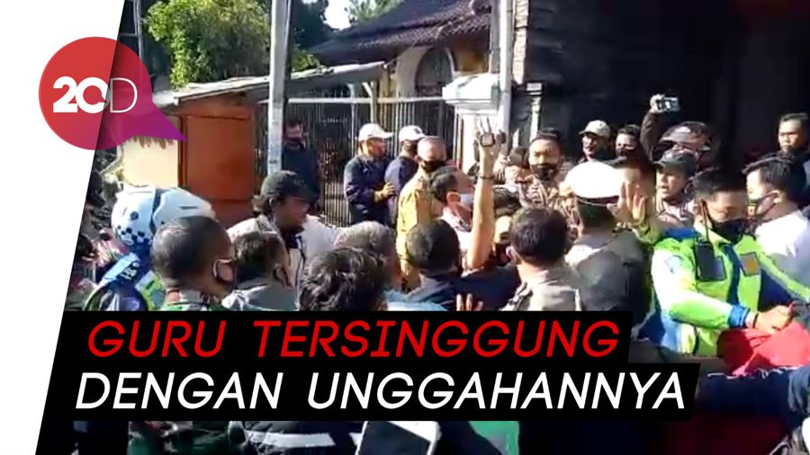 Pria di Garut Jadi Bulan-bulanan Massa Gegara Posting Guru Makan Gaji Buta