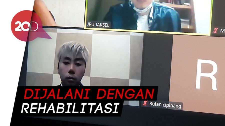 Roy Kiyoshi Dituntut 6 Bulan Penjara Terkait Psikotropika