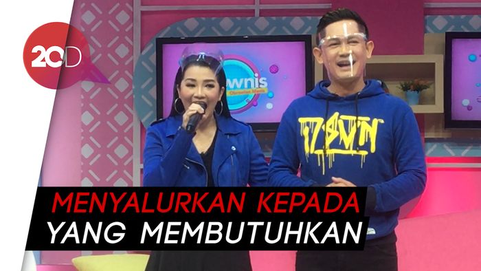 Fitri Carlina Bersyukur Bisa Berkurban di Kampung Halamannya