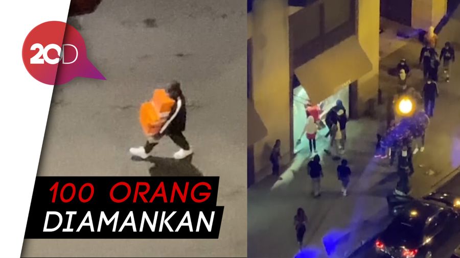 Pembakaran dan Penjarahan Toko di Chicago