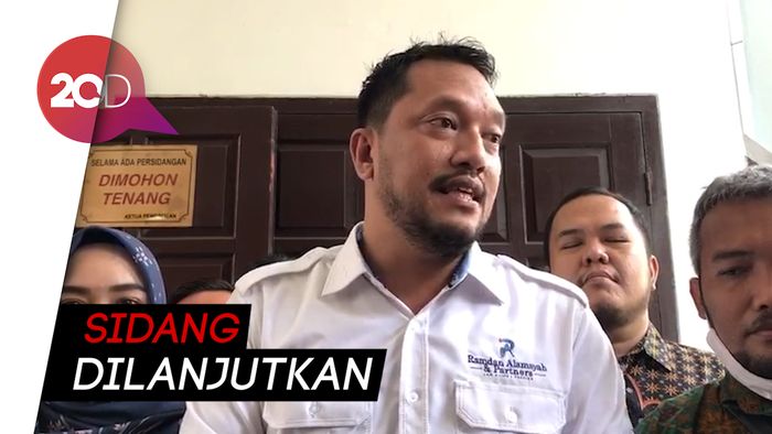 Eksepsi Vicky Prasetyo Ditolak Majelis Hakim