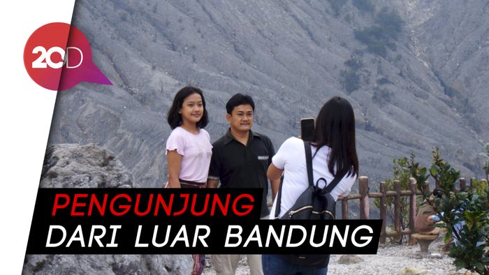 Tangkuban Parahu Ramai Pengunjung saat Long Weekend