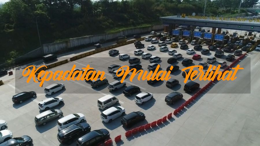 Melihat dari Langit Kepadatan Lalin di GT Kalihurip Utama