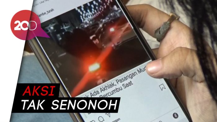 Viral Sejoli di Purwakarta Ciuman di Atas Motor Hingga Oleng
