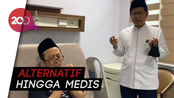 Berbagai Pengobatan Ditempuh Yusuf Mansur untuk Sembuhkan Penyakitnya