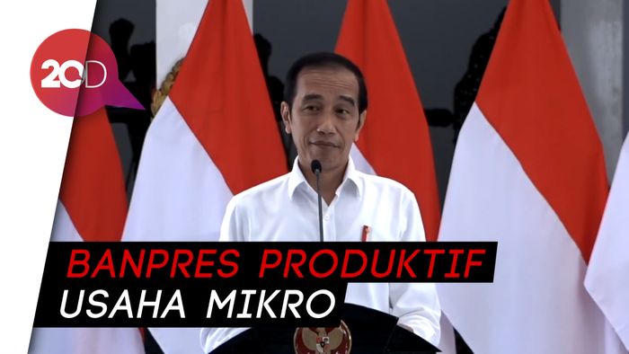 Momen Jokowi Beri Bantuan Rp 2,4 Juta ke Pedagang di Yogyakarta