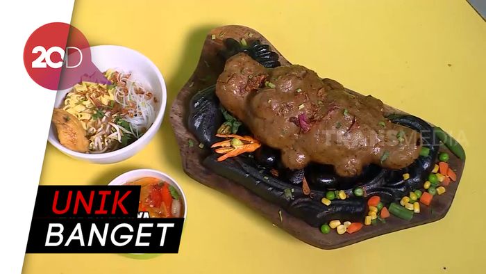 Penampakan Bakso Buaya yang Serem Tapi Enak