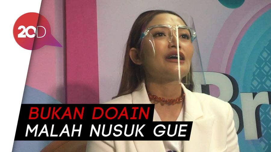 Setahun Pernikahan, Siti Badriah Lelah Ditanya soal Anak