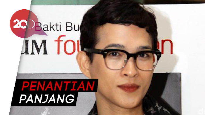Butuh Waktu Lama Oscar Lawalata Bisa Diterima Sebagai Transgender