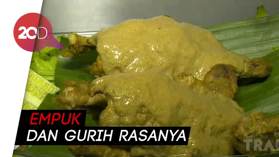 Bikin Laper: Jajal Ayam Bakar Ungkep Satu Ekor