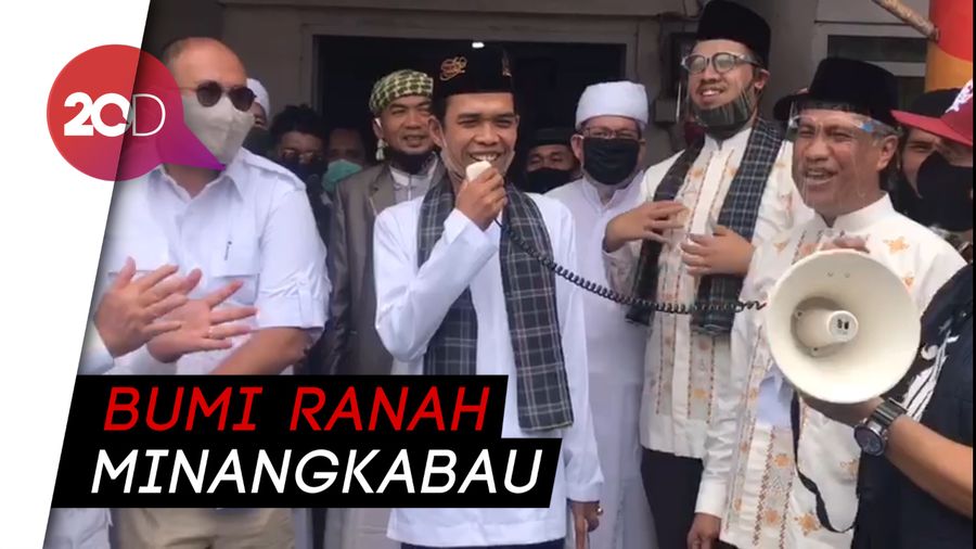 UAS di Depan Massa Erman Safar: Tunjukkan Kita Paling Pancasilais