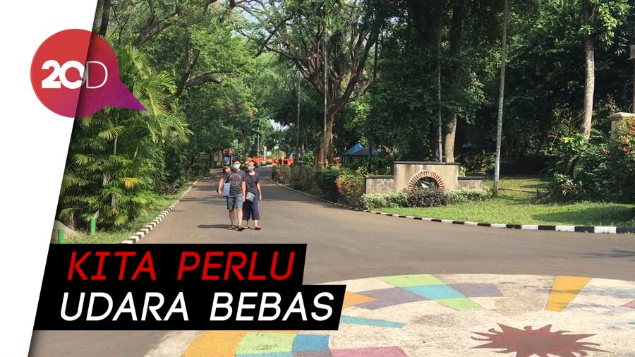 Ragunan Akan Kembali Ditutup, Pengunjung: Sedih Nggak Sedih
