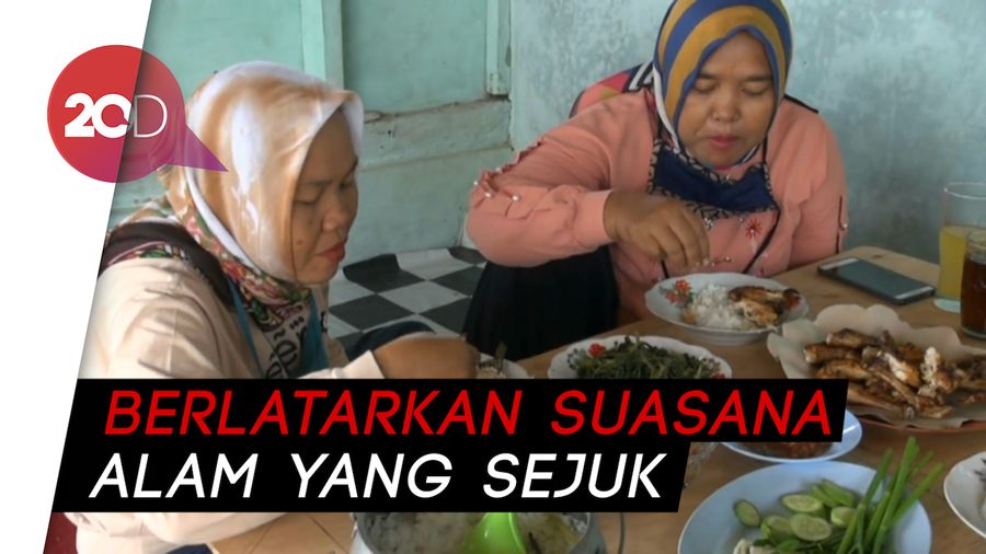 Nikmatnya Menyantap Nasi Liwet Pedesaan Khas Subang
