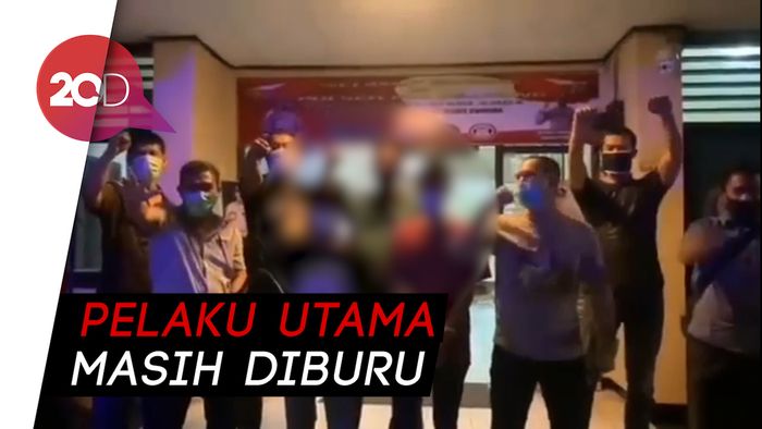 Polisi Tangkap Dua Remaja yang Terlibat Tawuran di Jaktim