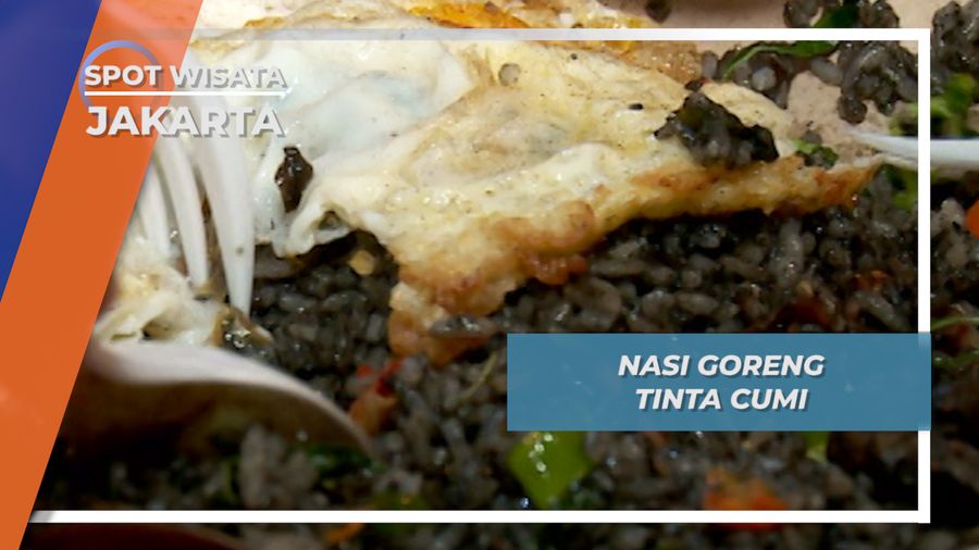 Nasi Goreng Hitam, Tinta Cumi Pasar Santa Jakarta