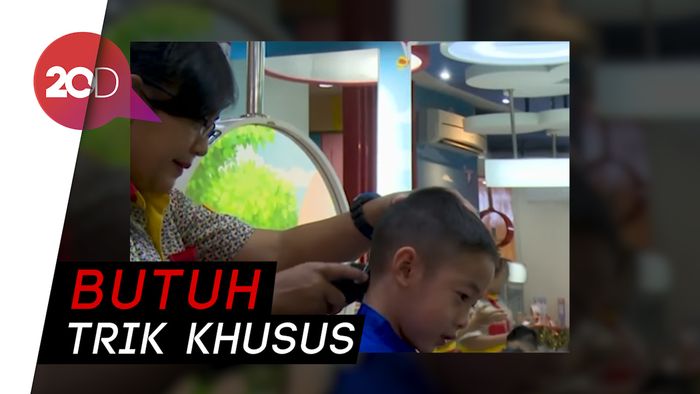 Tips Potong Rambut Anak Tanpa Rewel