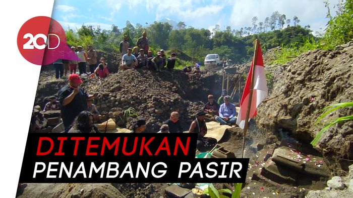 Penampakan Diduga Bebatuan Candi di Lereng Merbabu-Merapi