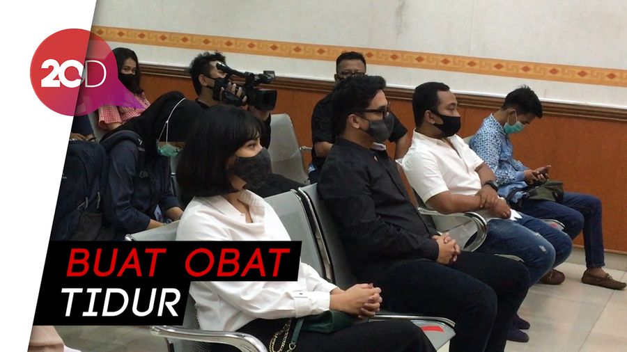 Awal Mula Vanessa Angel Ditawari Pil Xanax oleh Abdul Malik