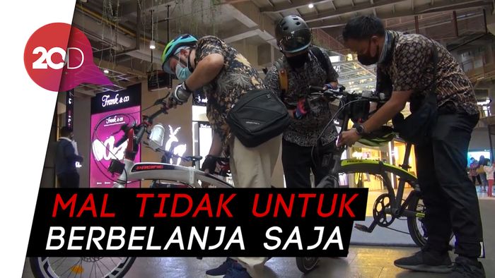 Melihat Tren Bersepeda Dalam Mal di Makassar