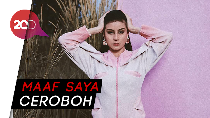 Lagi! Awkarin Disentil Ilustrator Gegara Nyomot Karya Tanpa Izin