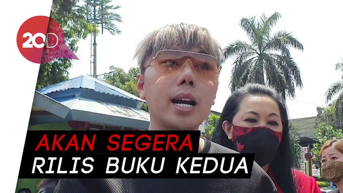Resmi Bebas, Roy Kiyoshi Siap Kembali ke Dunia Entertainment