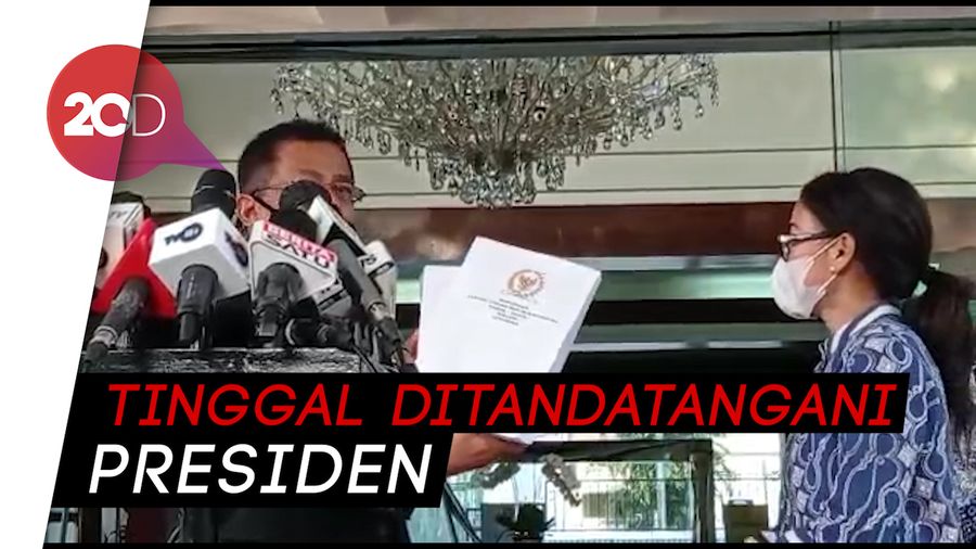 Istana Resmi Terima Draf UU Cipta Kerja dari DPR
