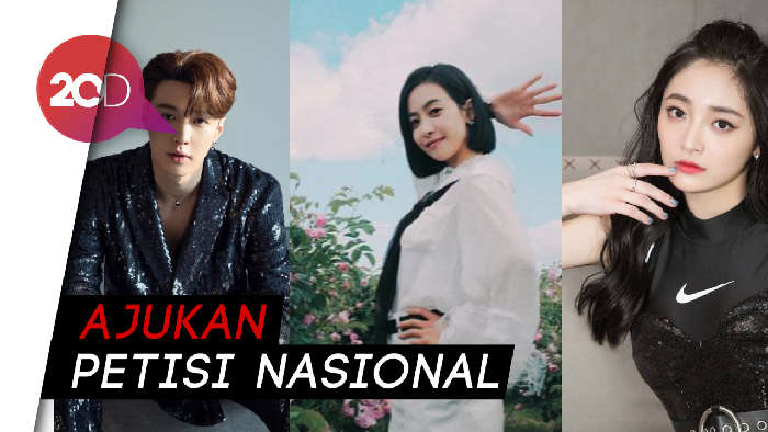 Netizen Korea Minta Lay EXO-Victoria f(x) Tak Promosi di Korsel