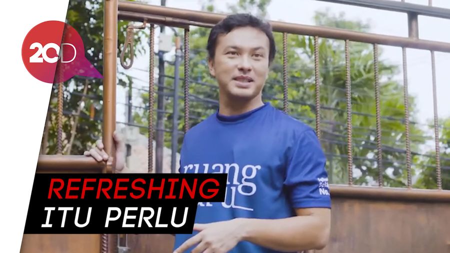 Nicholas Saputra Berbagi Tips Atasi Rasa Jenuh Saat Belajar