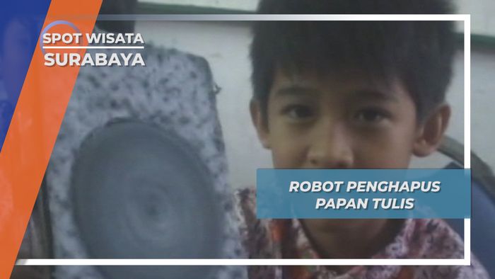 Robot Penghapus Papan Tulis, Surabaya