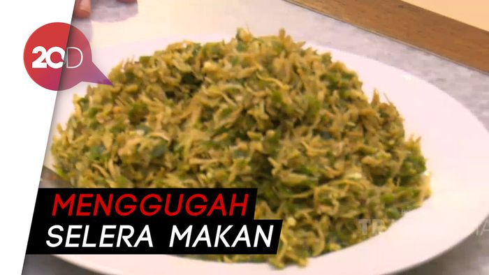 Bikin Laper: Kuliner Teri Cabai Hijau di Kebon Jeruk