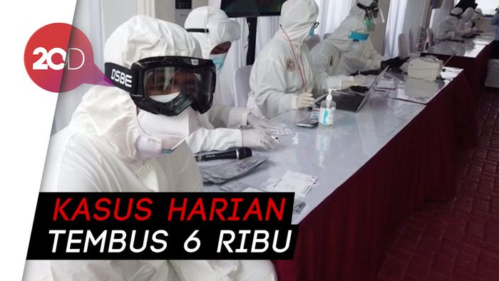 Kasus Corona Meroket di Kala Tenaga Medis Mulai Burnout