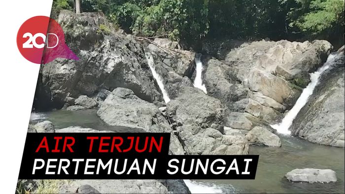 Melihat Keindahan Air Terjun Salu Sitammu di Polewali Mandar