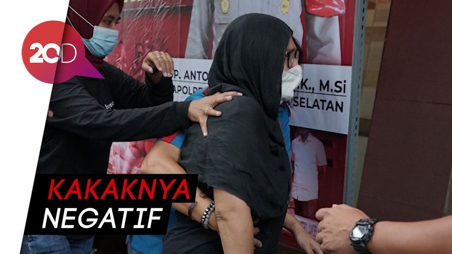 Iyut Bing Slamet Ditangkap saat Bersama Kakak Lelakinya