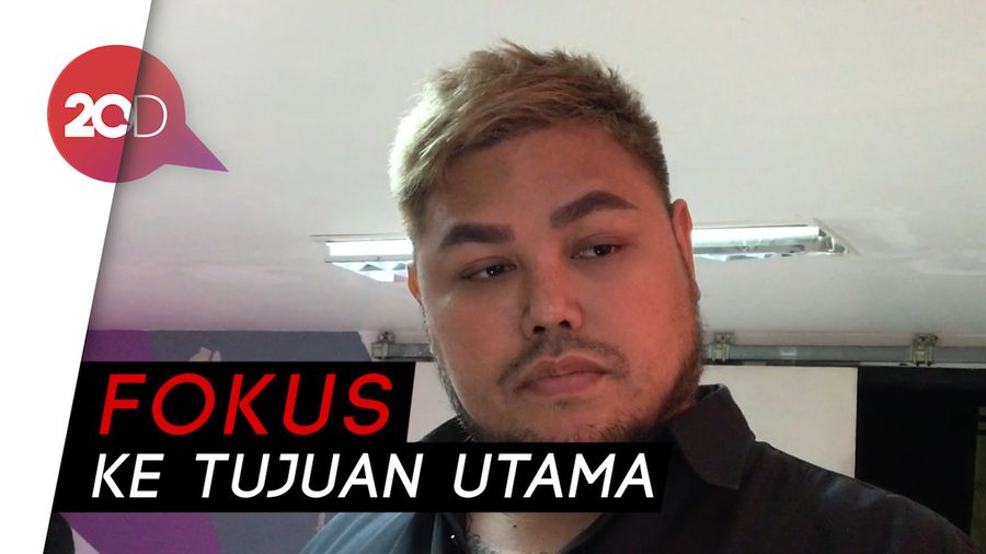 Ivan Gunawan Tunda Menikah dan Fokus Berkarier